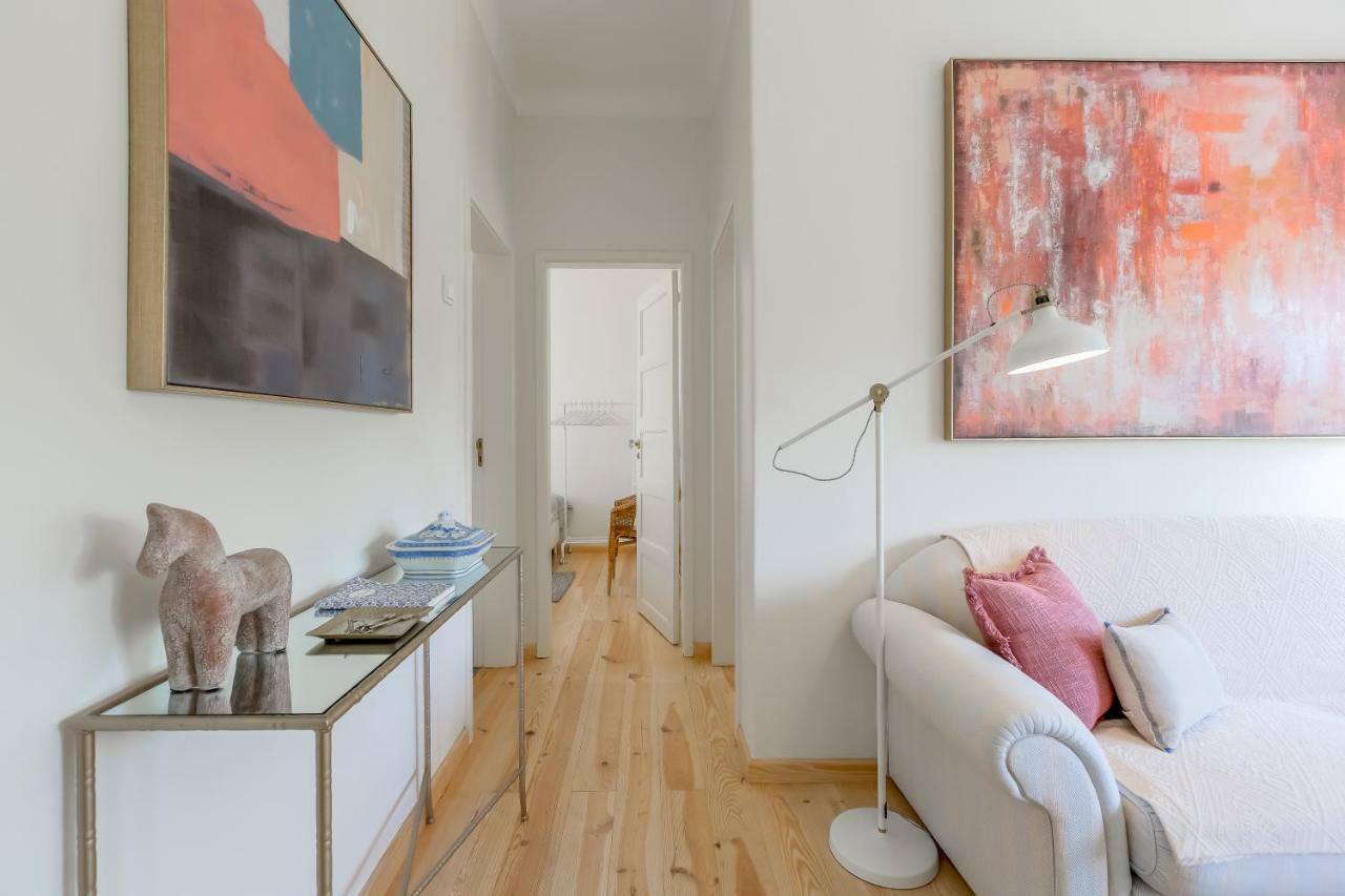 Sunny, Bright And Quiet Apartment, By Timecooler Lisboa Extérieur photo